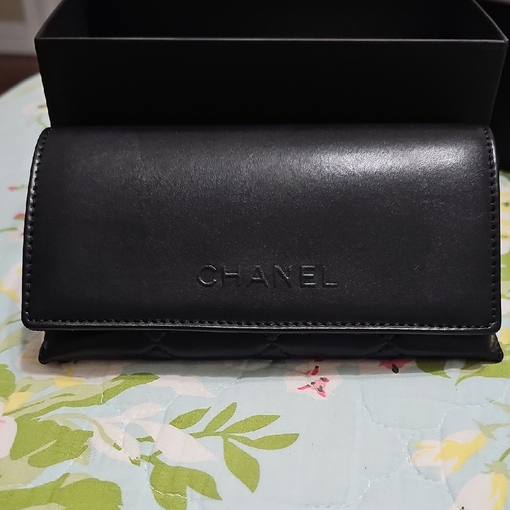 Chanel Sunglasses Case And Box